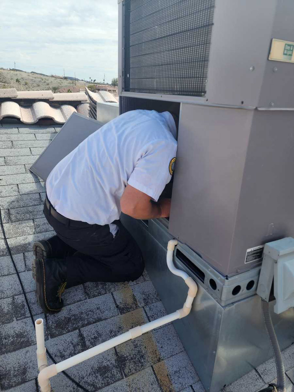Why Your AC is Losing Efficiency and How a Professional Air Conditioning Service Can Help